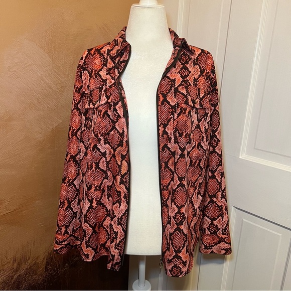 #93 MICHAEL KORS PINK/RED SNAKE REPTILE PRINT JACKET 0X - Picture 7 of 7